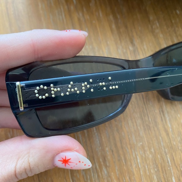 Vintage Chanel sunnies - Picture 3 of 6